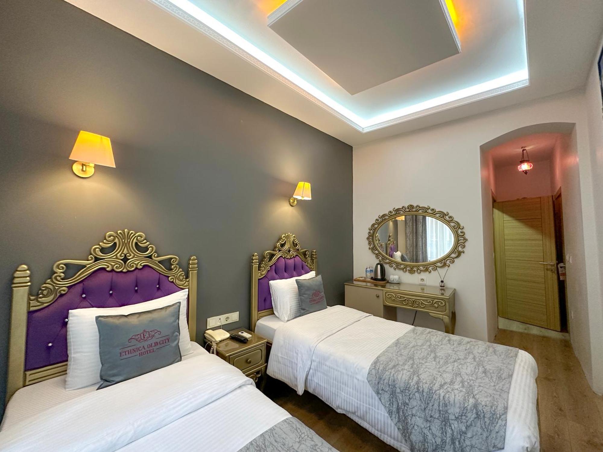 Hotel Ethnica Old 2*